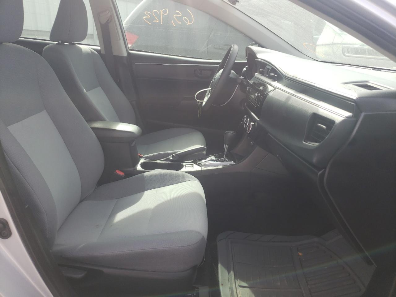 Photo 5 from auction – 2014 TOYOTA COROLLA L/ with VIN 2T1BURHE4EC049667