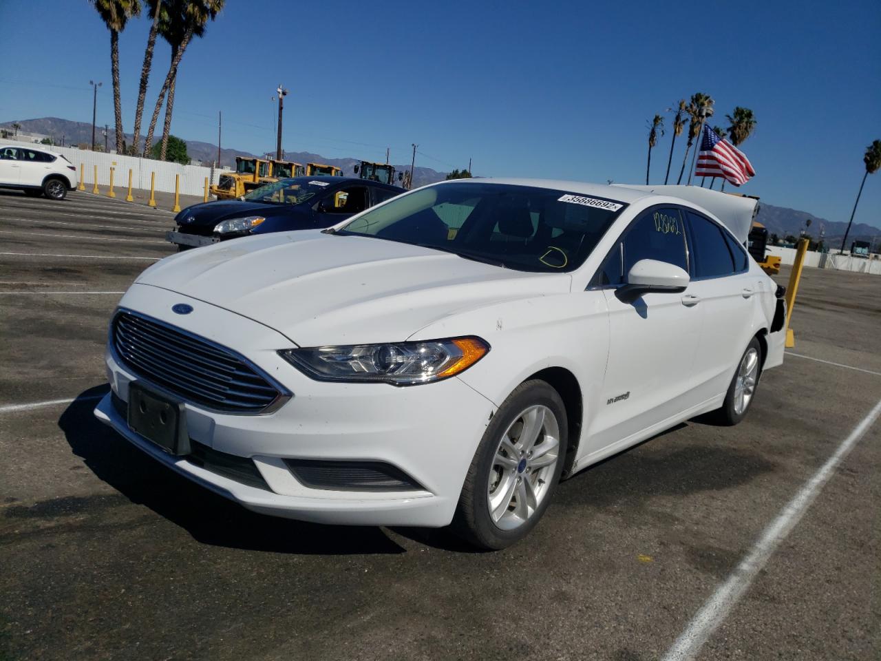 Photo 2 from auction – 2018 FORD FUSION SE with VIN 3FA6P0LU7JR172571