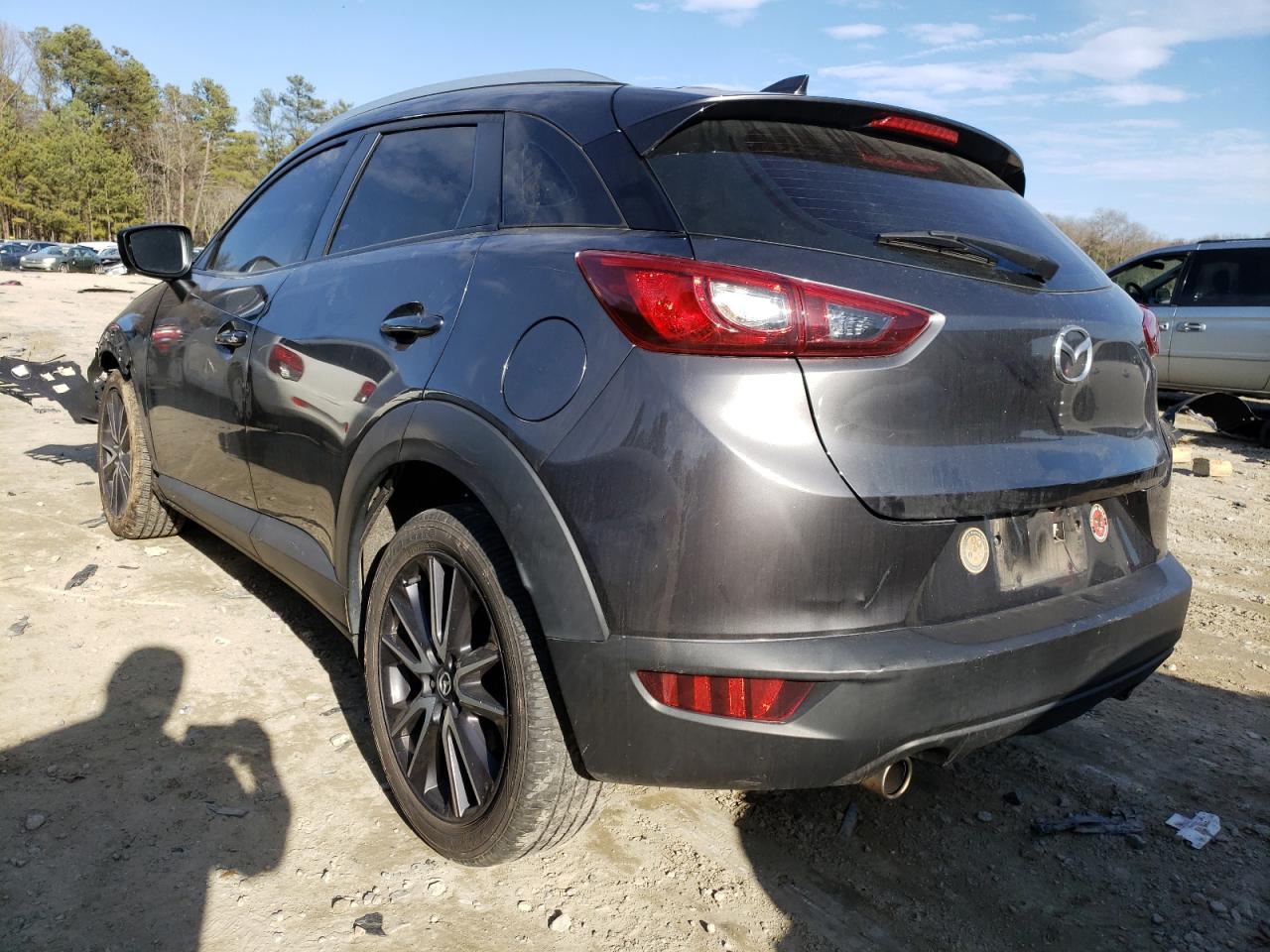 Photo 3 from auction – 2018 MAZDA CX-3 TOURI with VIN JM1DKFC76J1302900