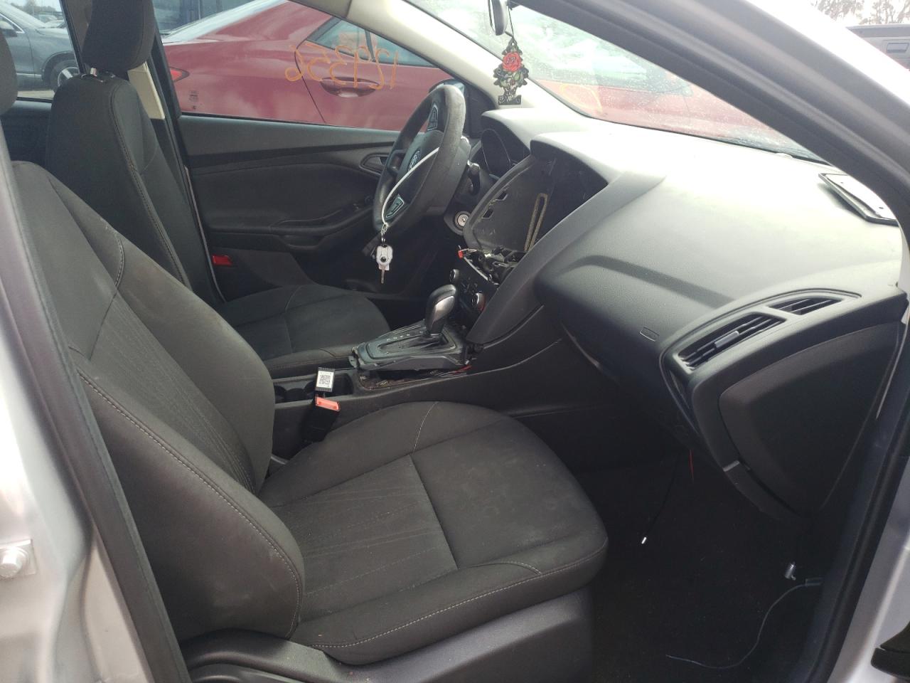 Photo 5 from auction – 2016 FORD FOCUS S with VIN 1FADP3E28GL311165