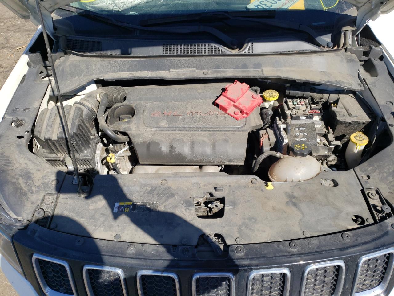 Foto 7 de la subasta – 2019 JEEP COMPASS LI con VIN 3C4NJDCB0KT618383