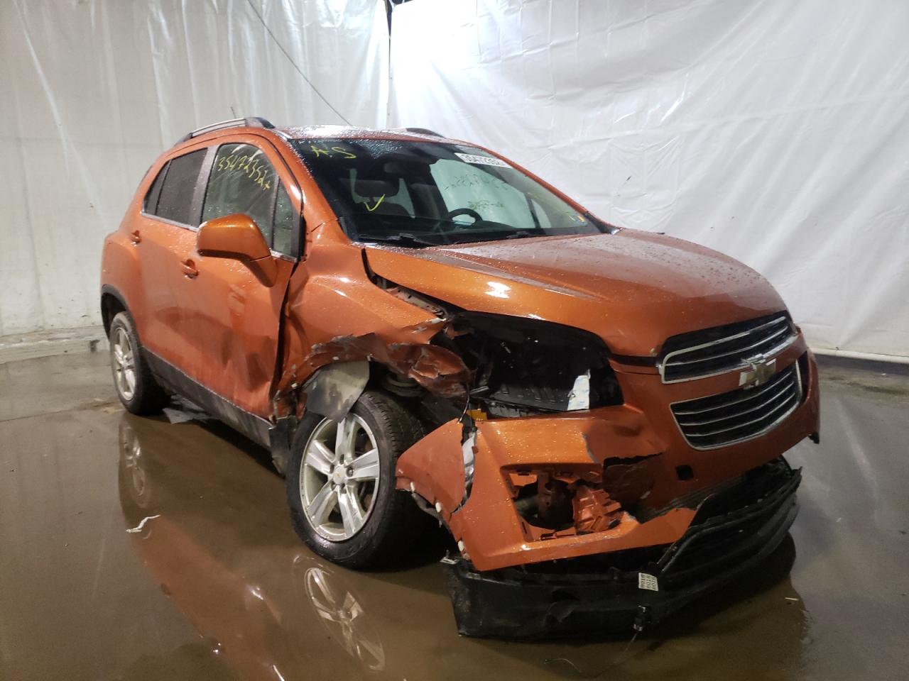 CHEVROLET TRAX 1LT 2015 with VIN KL7CJRSB7FB234580 - Photo from auction