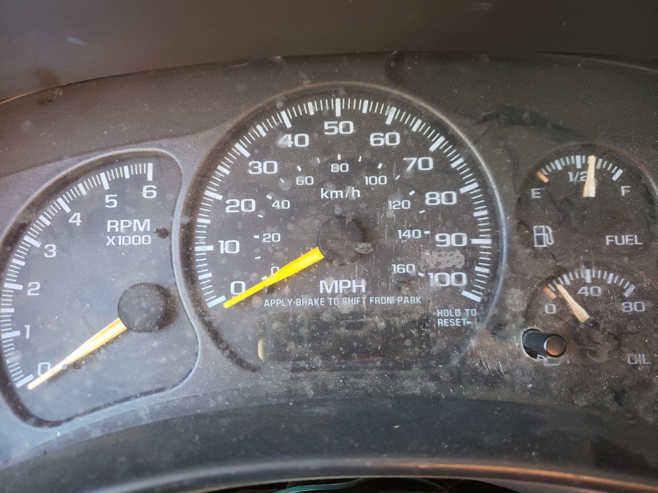 Photo 8 from auction – 2001 CHEVROLET SILVERADO with VIN 2GCEC19T411116825