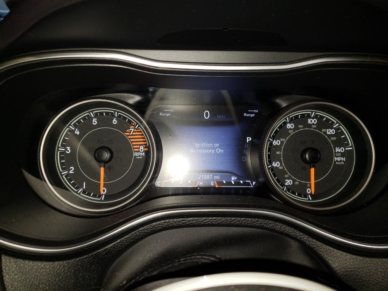 Photo 8 from auction – 2019 JEEP CHEROKEE L with VIN 1C4PJMDX6KD236500