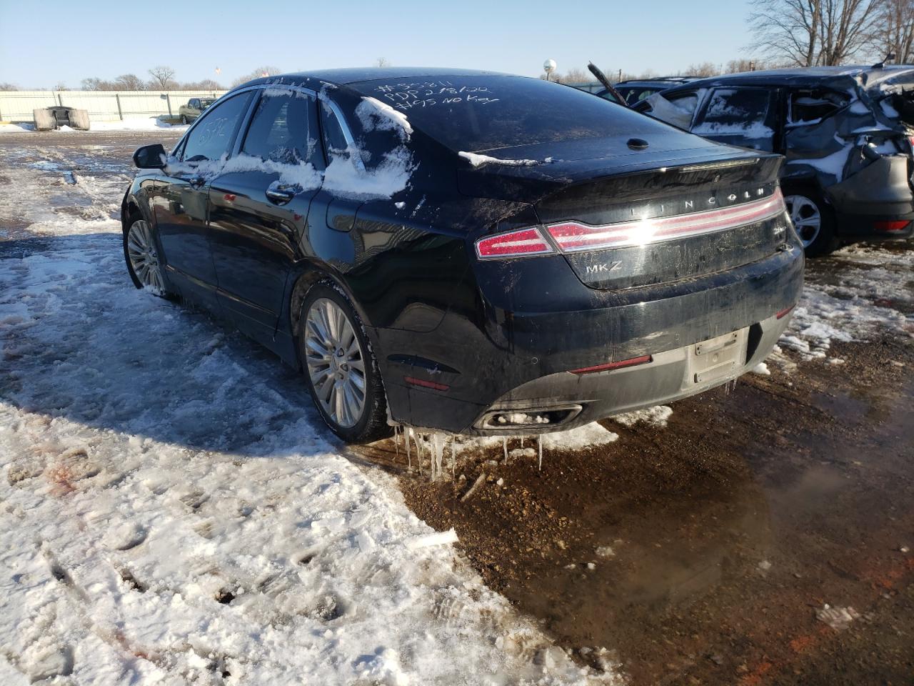 Photo 3 from auction – 2016 LINCOLN MKZ with VIN 3LN6L2G95GR618826