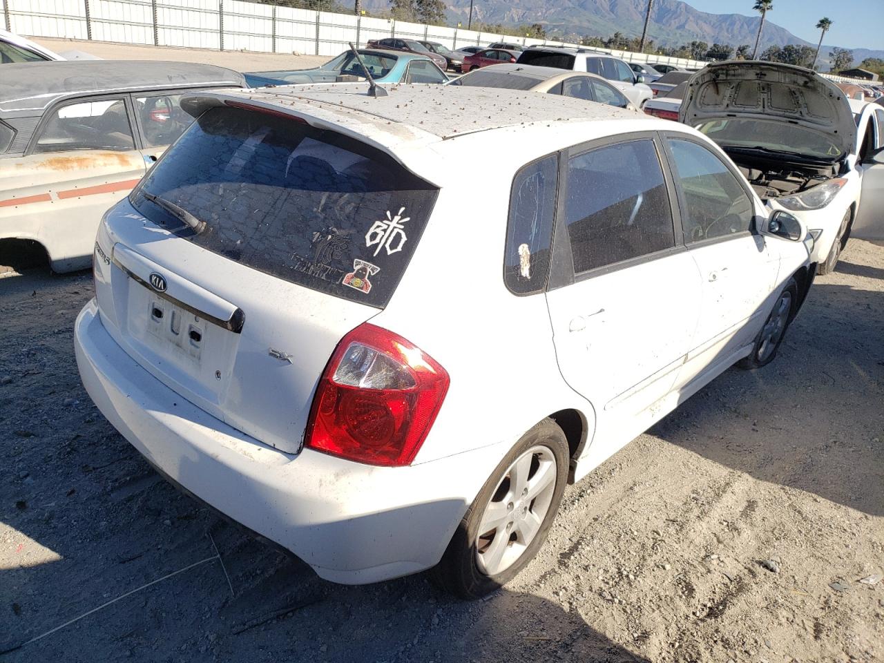 Photo 4 from auction – 2007 KIA SPECTRA5 S with VIN KNAFE162375004578
