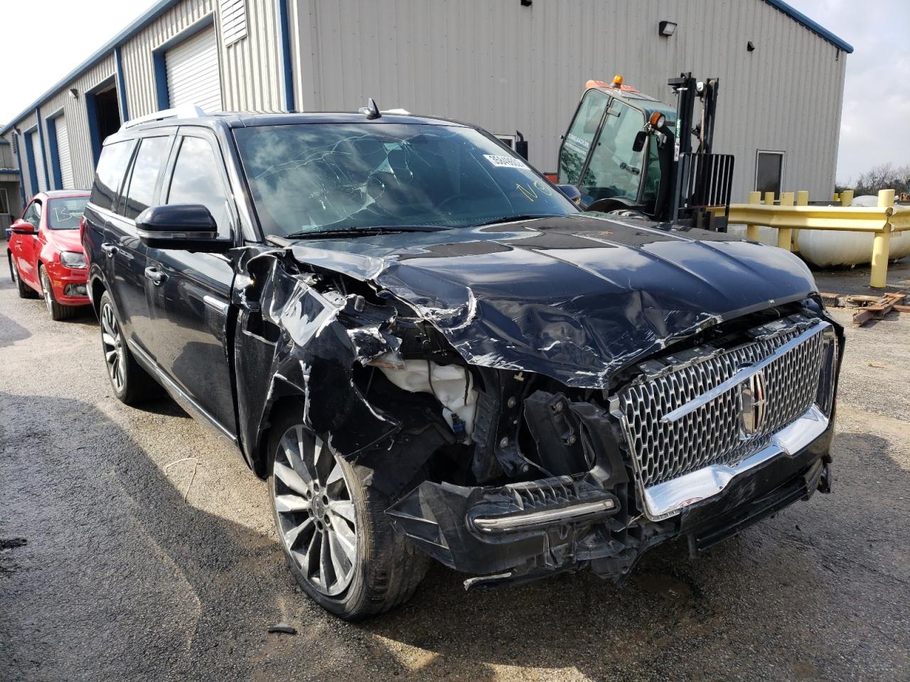 Photo 1 from auction – 2019 LINCOLN NAVIGATOR with VIN 5LMJJ2HT5KEL14625