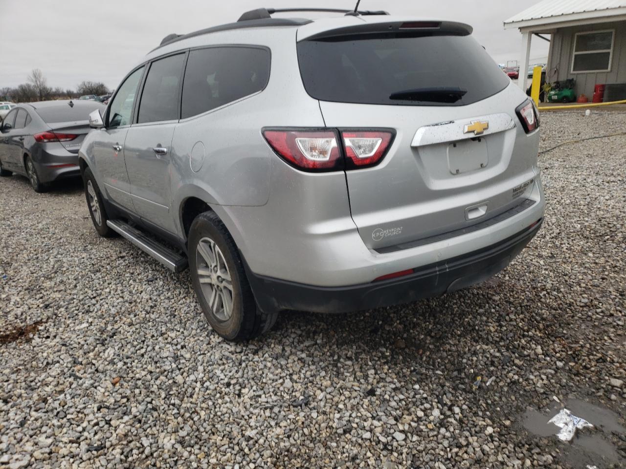 Photo 3 from auction – 2015 CHEVROLET TRAVERSE L with VIN 1GNKRGKD7FJ361033