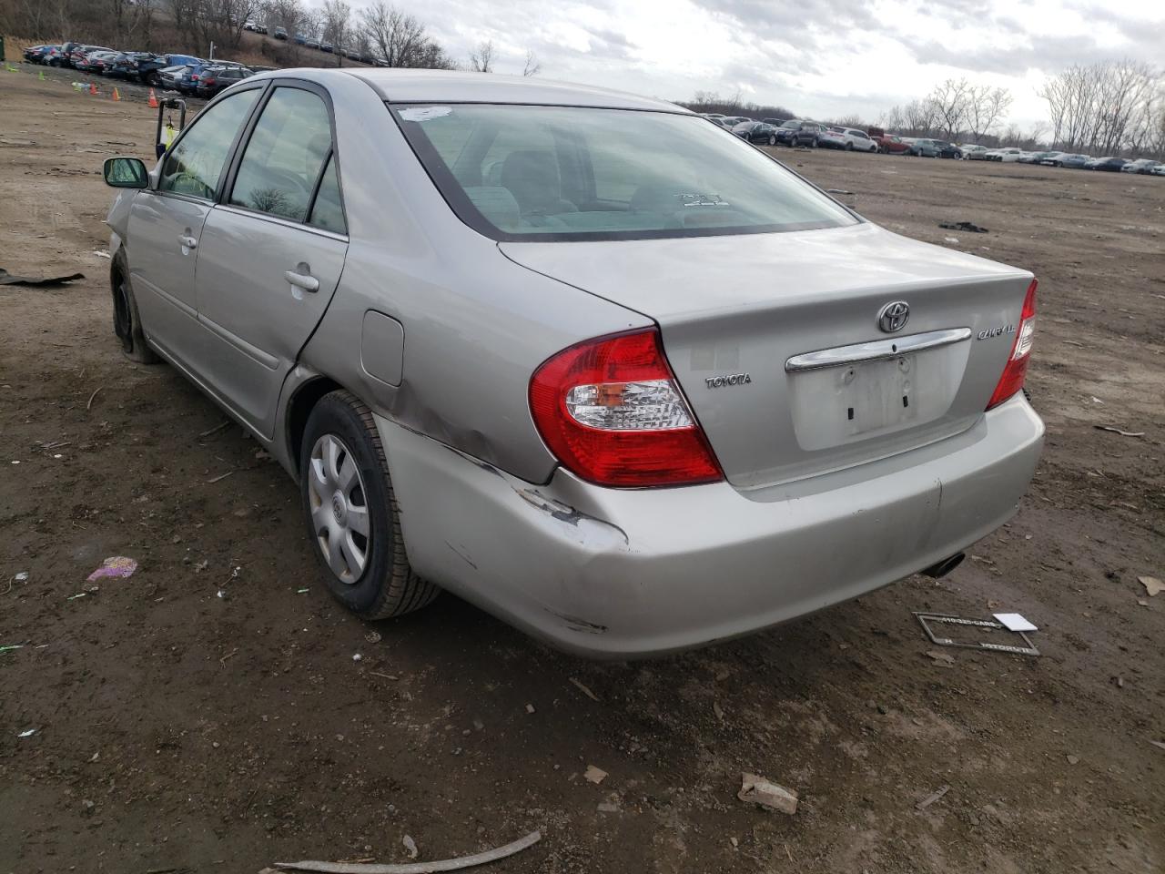 Photo 3 from auction – 2004 TOYOTA CAMRY LE with VIN 4T1BE32K14U838073
