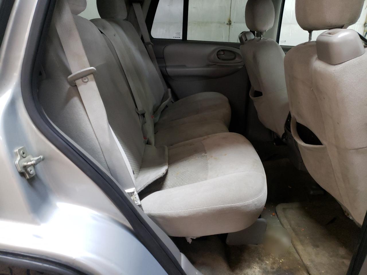Photo 6 from auction – 2008 CHEVROLET TRAILBLAZE with VIN 1GNDT13SX82180672