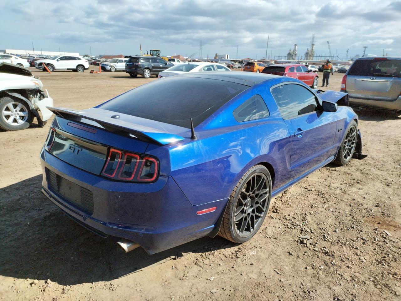 Photo 4 from auction – 2014 FORD MUSTANG with VIN 1ZVBP8CFXE5326477
