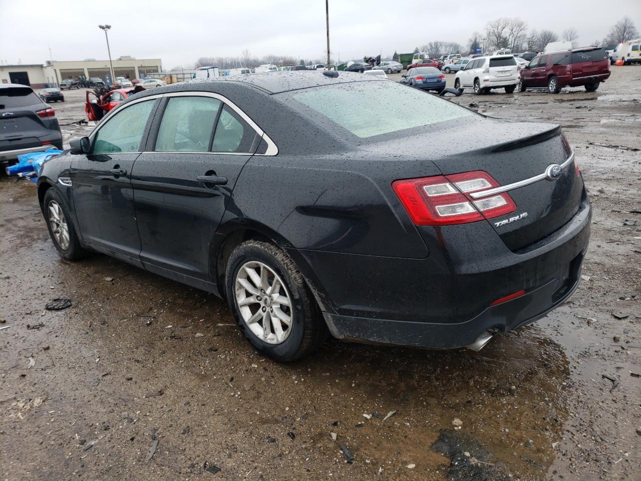 Photo 3 from auction – 2013 FORD TAURUS SE with VIN 1FAHP2D84DG235806