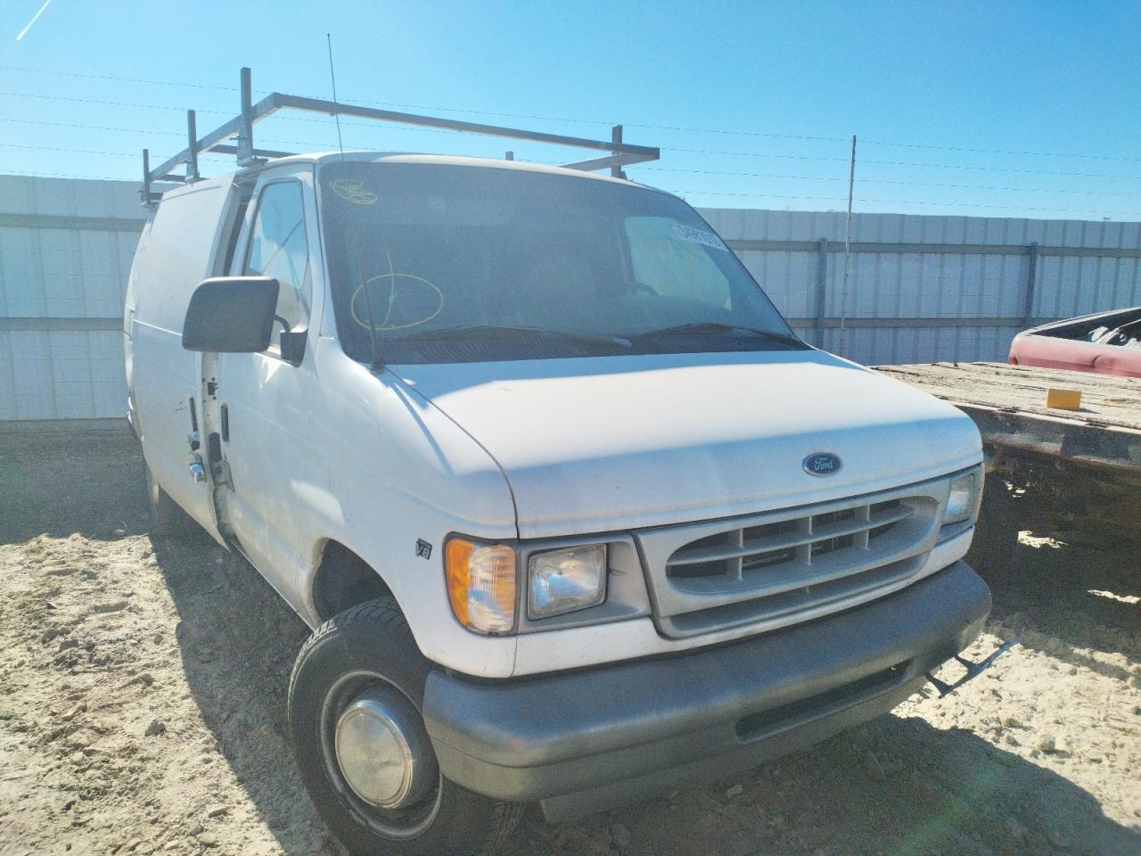 FORD ECONOLINE 2002 with VIN 1FTNE24LX2HA67135 - Photo from auction