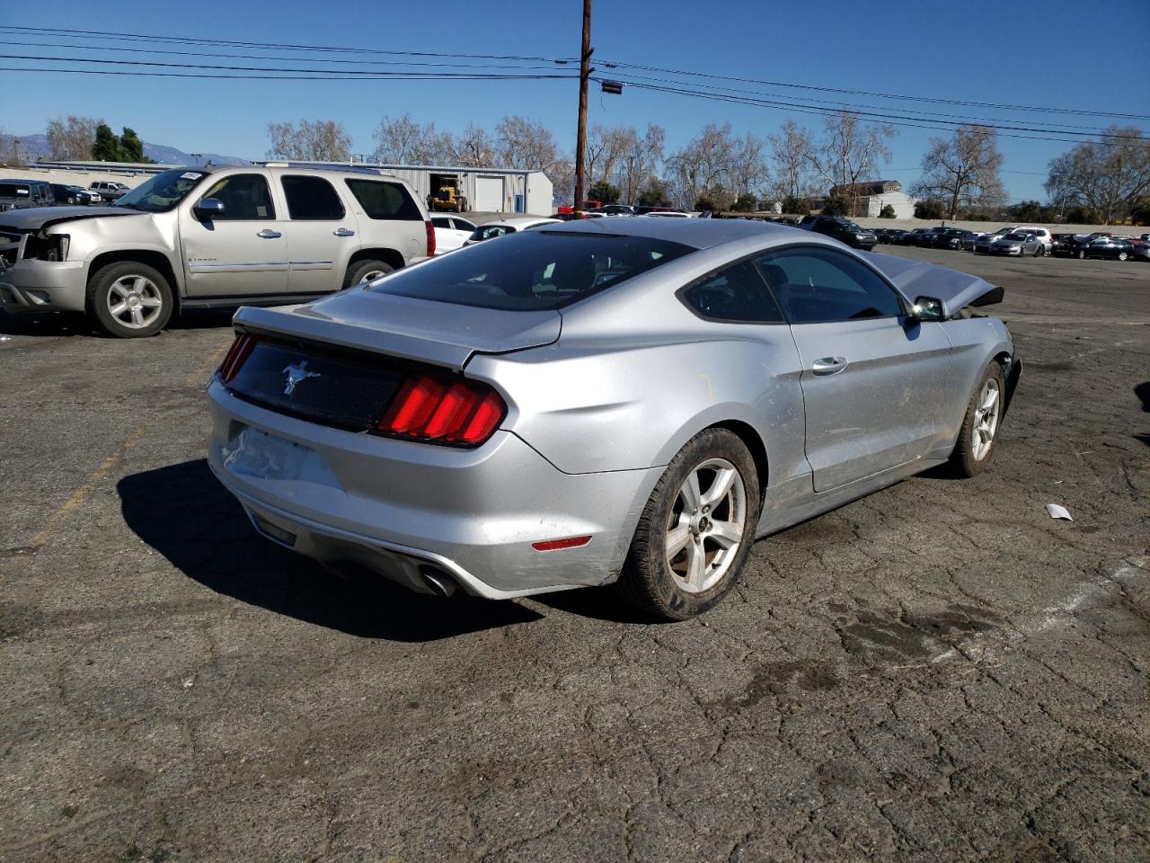 Photo 4 from auction – 2016 FORD MUSTANG with VIN 1FA6P8AM4G5209475
