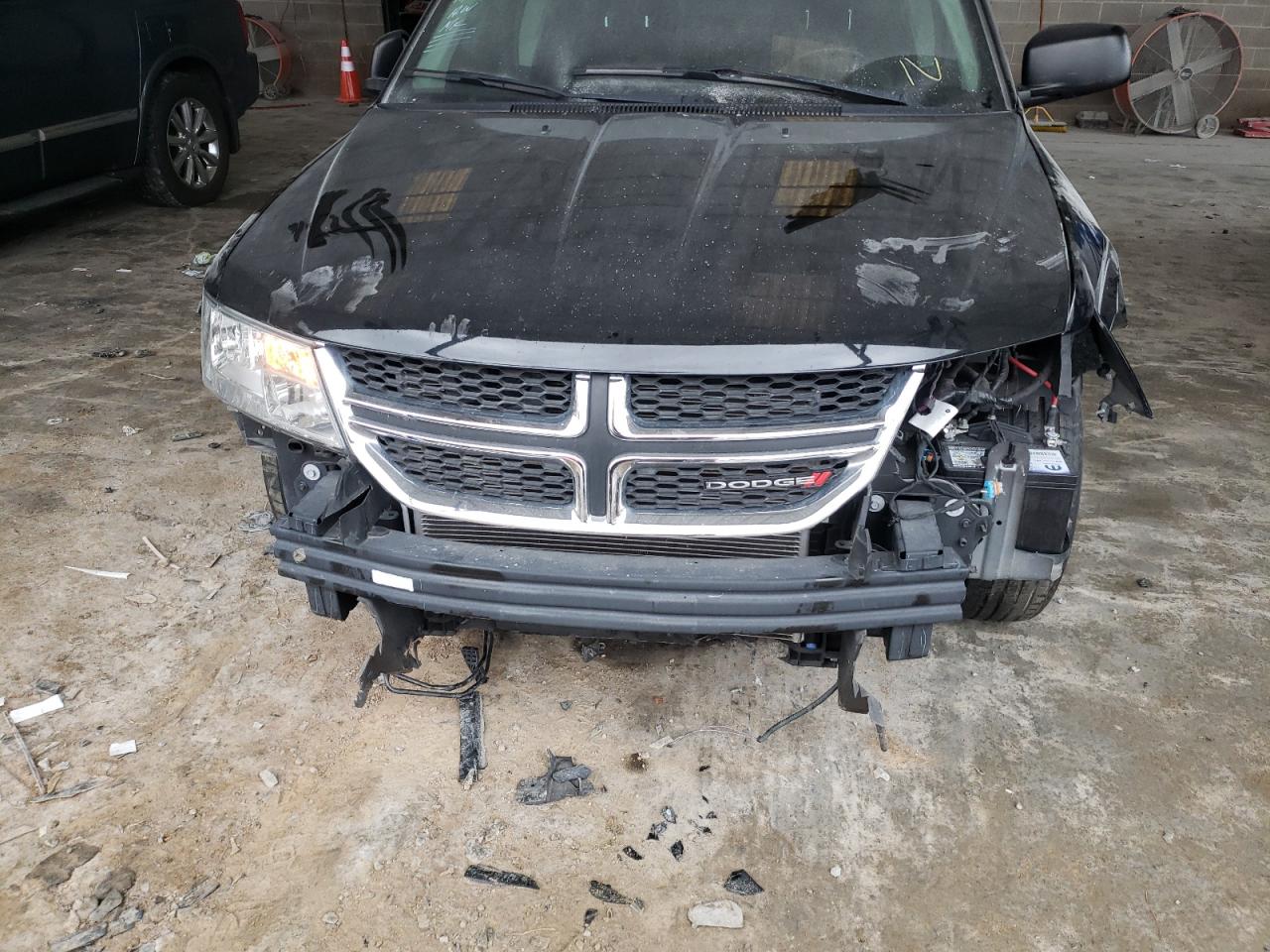 Photo 9 from auction – 2018 DODGE JOURNEY SE with VIN 3C4PDCAB8JT531844