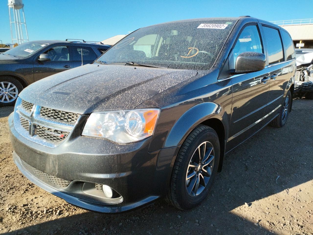 Photo 2 from auction – 2016 DODGE GRAND CARA with VIN 2C4RDGCG5GR359356