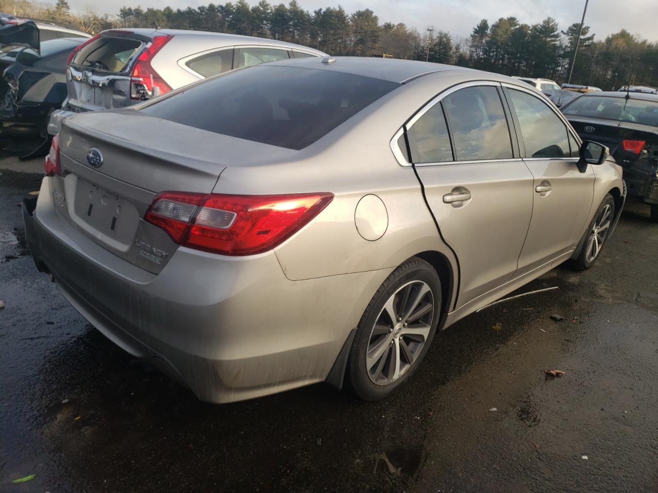 Photo 4 from auction – 2015 SUBARU LEGACY 2.5 with VIN 4S3BNAN69F3068463
