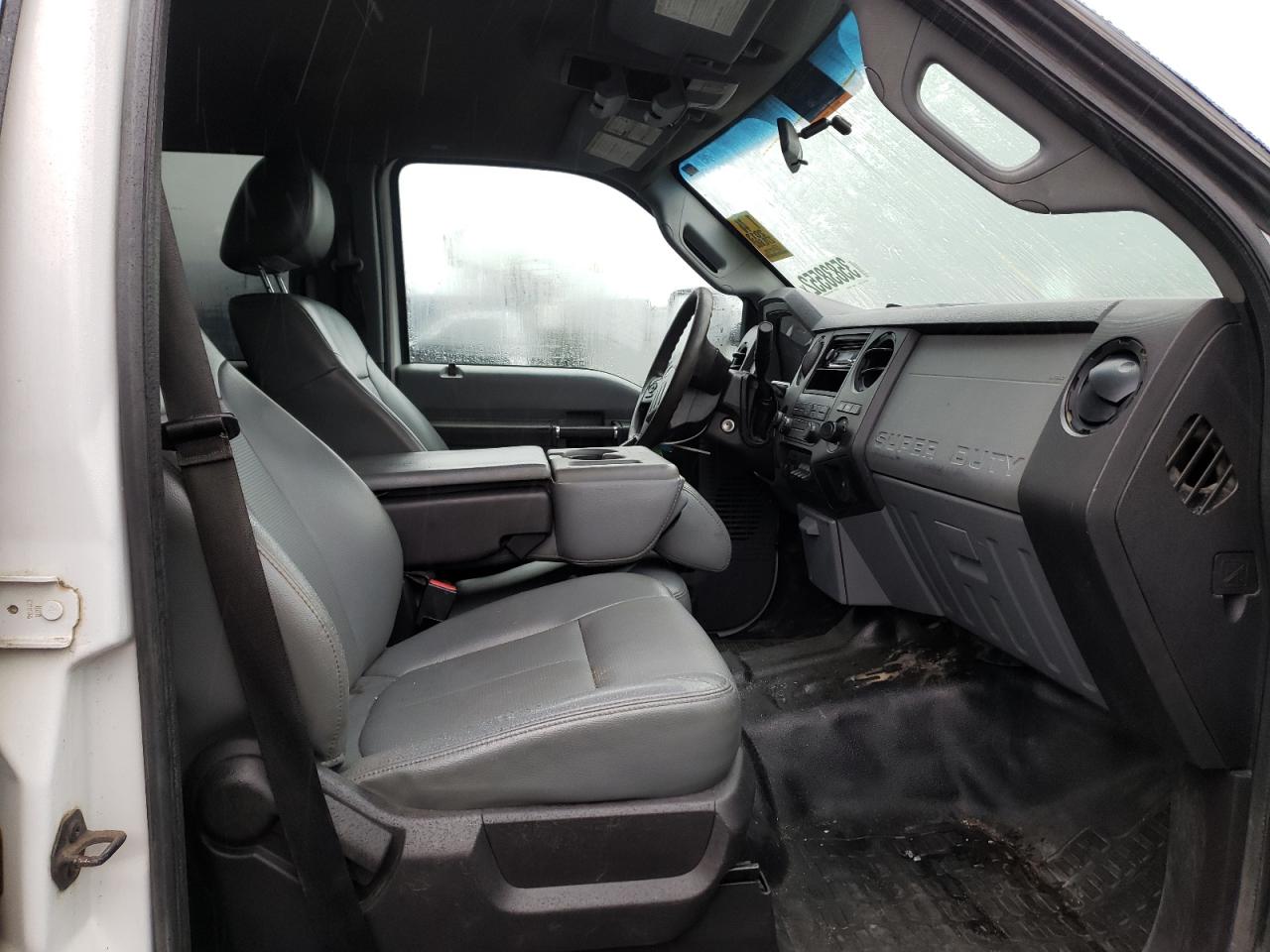 Photo 5 from auction – 2013 FORD F350 SUPER with VIN 1FT8W3BT3DEA78906