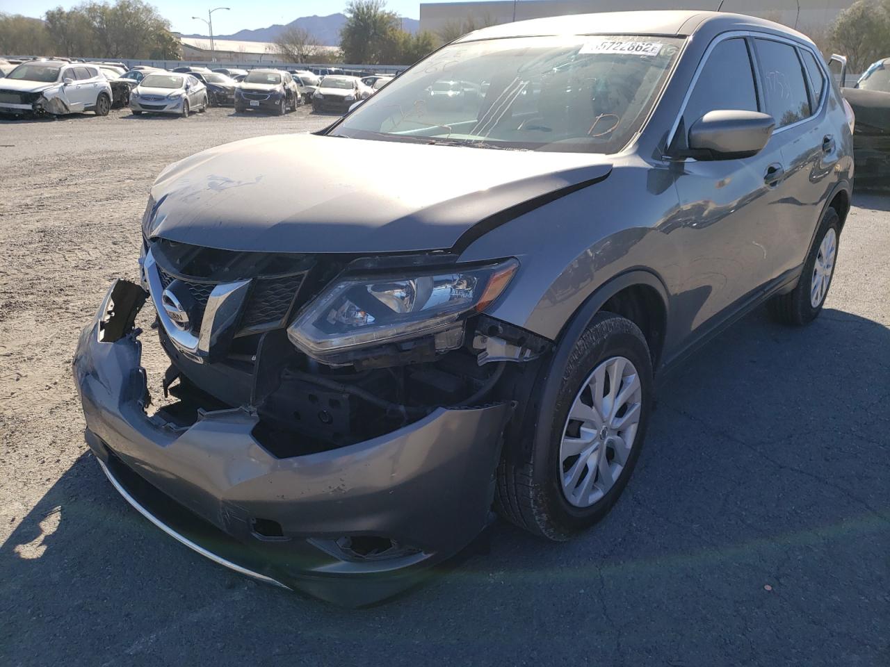Photo 2 from auction – 2016 NISSAN ROGUE S with VIN KNMAT2MV1GP629930