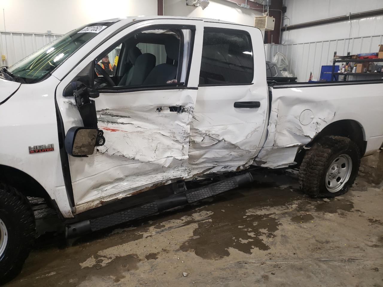 Photo 9 from auction – 2017 RAM 1500 ST with VIN 1C6RR7FT5HS649369