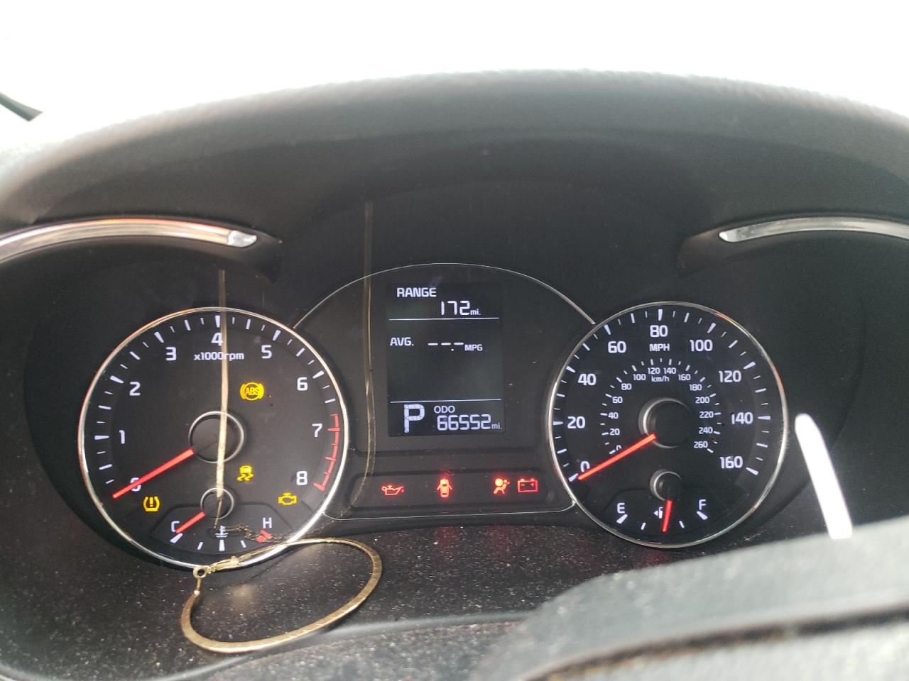 Photo 8 from auction – 2015 KIA FORTE LX with VIN KNAFK4A60F5423927