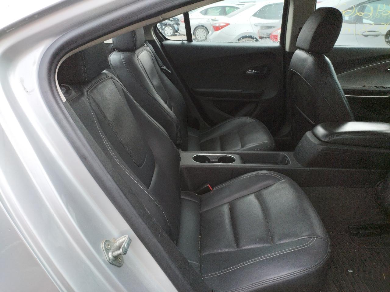 Photo 6 from auction – 2012 CHEVROLET VOLT with VIN 1G1RB6E45CU123749