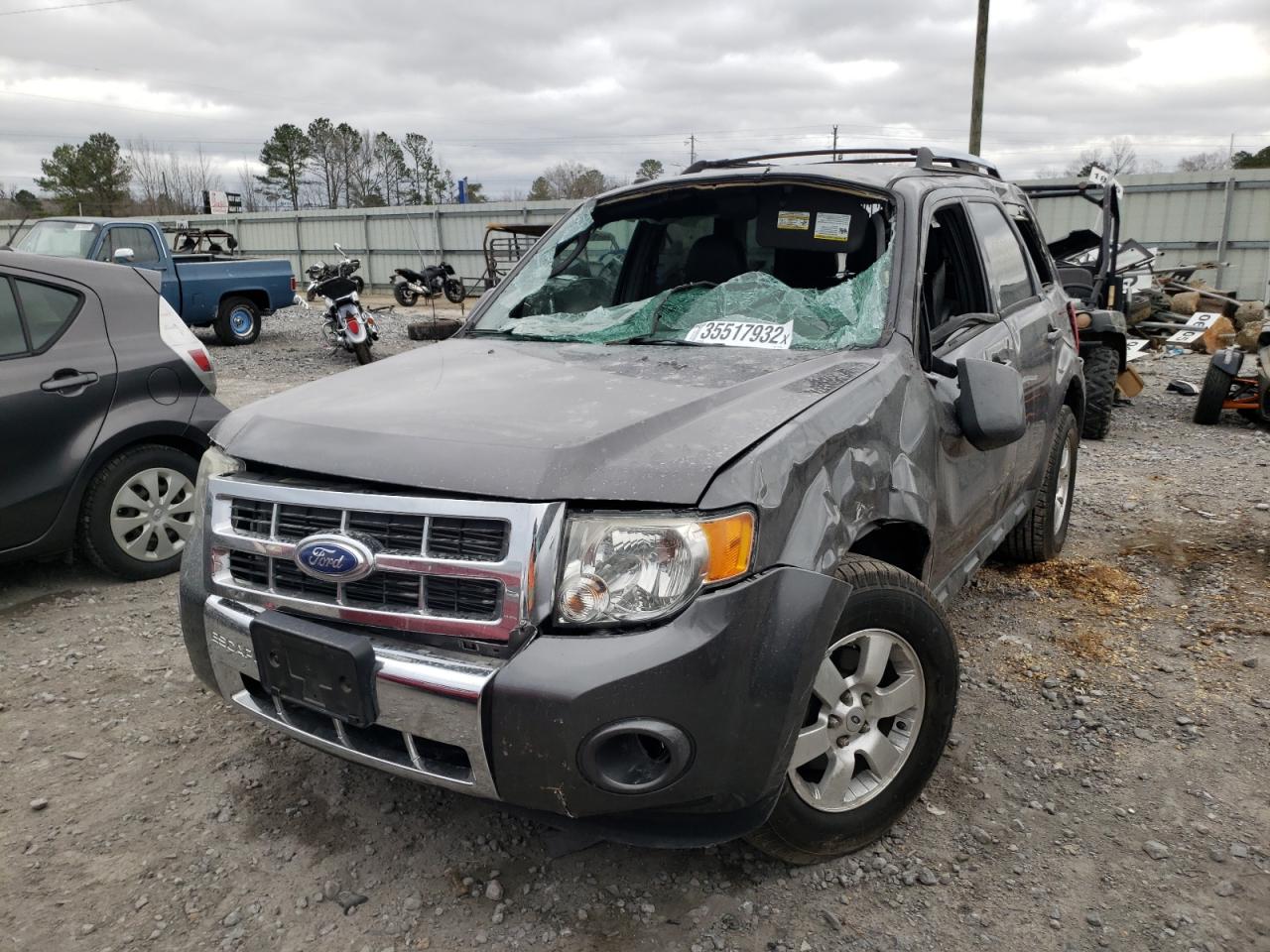 Photo 2 from auction – 2011 FORD ESCAPE LIM with VIN 1FMCU9EG8BKC65991
