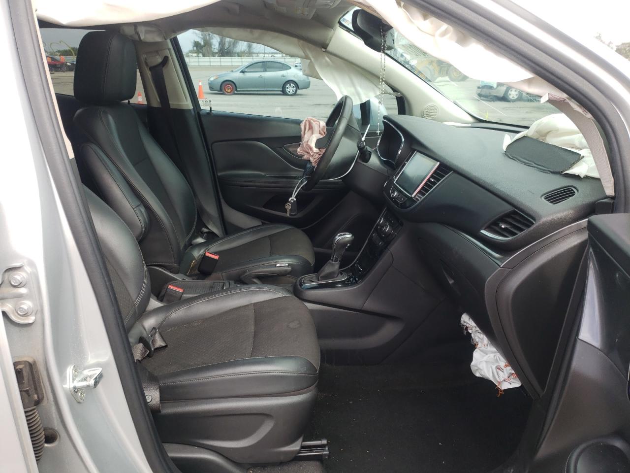 Photo 5 from auction – 2018 BUICK ENCORE PRE with VIN KL4CJBSB9JB563374