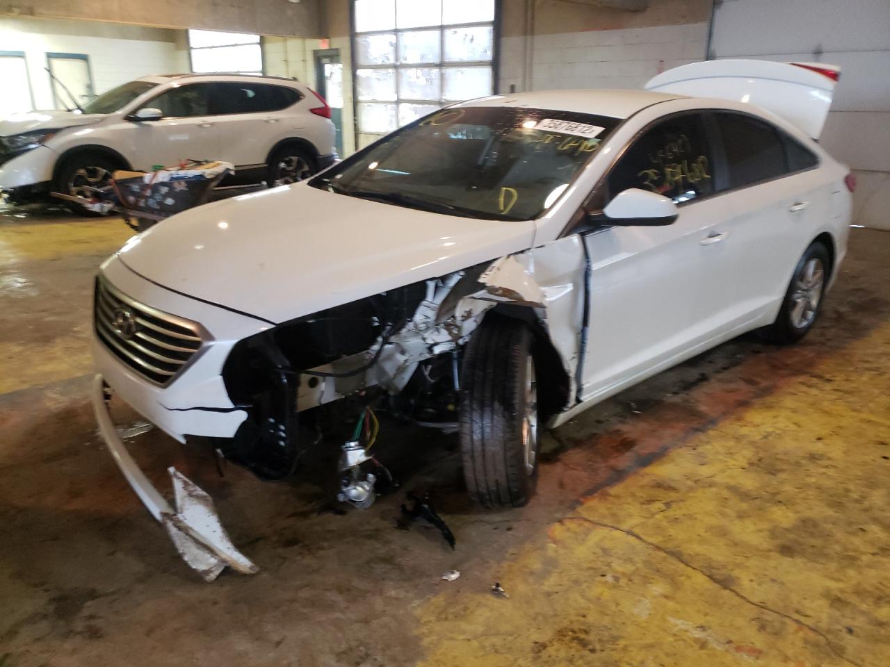 Photo 2 from auction – 2017 HYUNDAI SONATA SE with VIN 5NPE24AF4HH456401