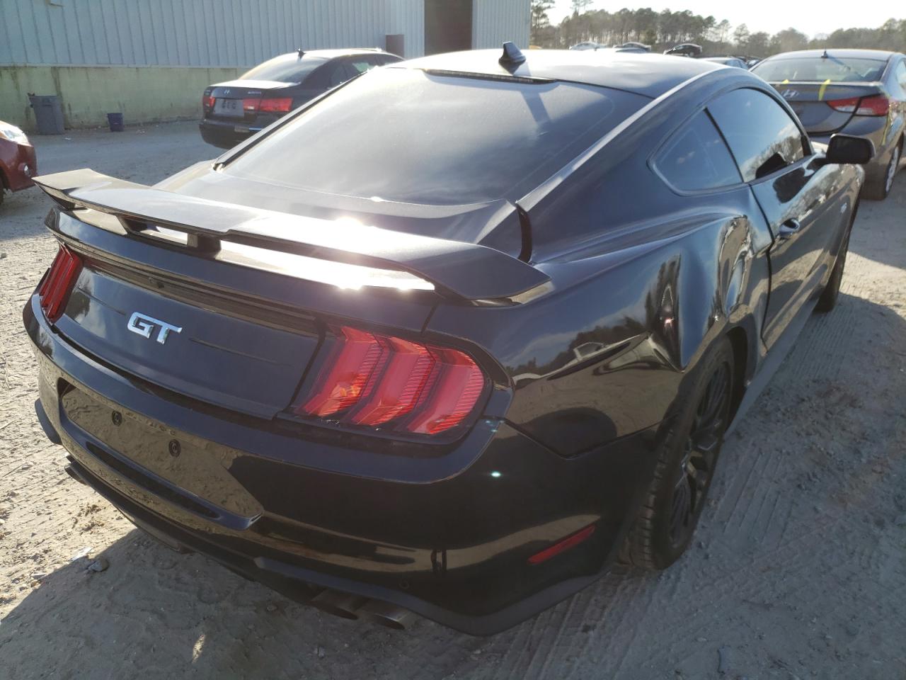 Photo 4 from auction – 2020 FORD MUSTANG GT with VIN 1FA6P8CF0L5145752