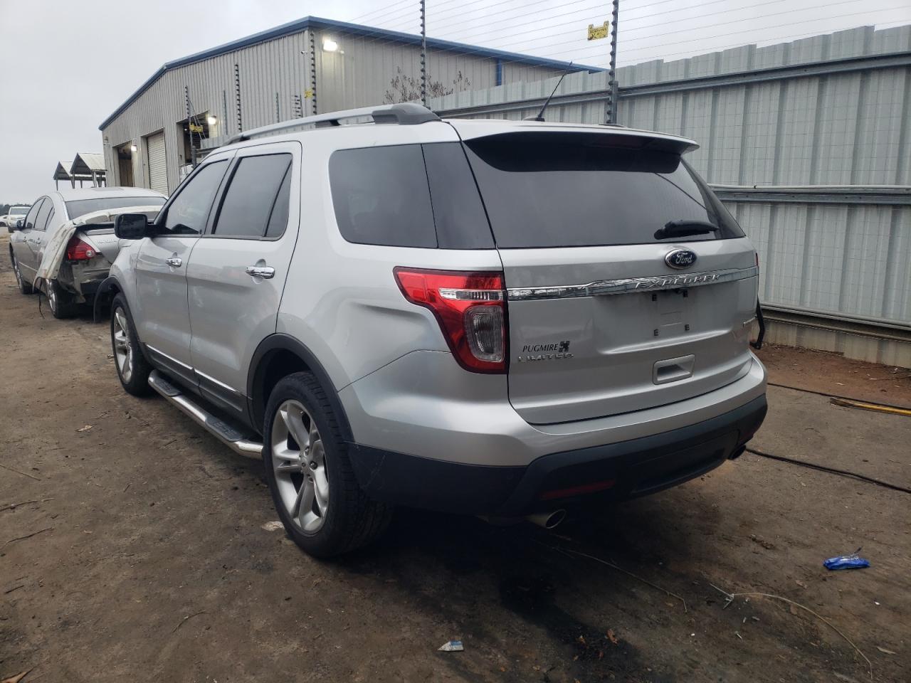 Photo 3 from auction – 2014 FORD EXPLORER L with VIN 1FM5K7F8XEGC10525