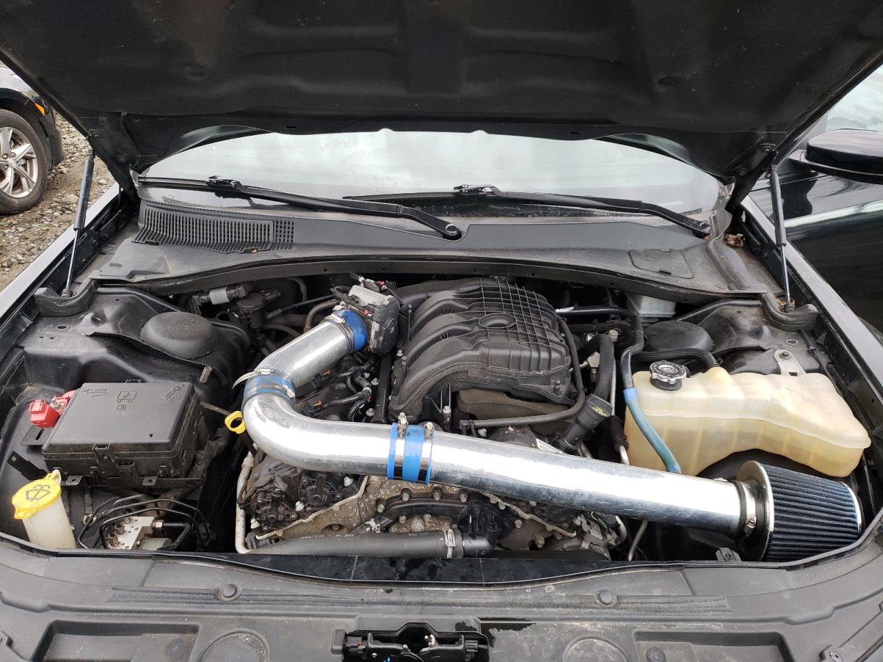 Photo 7 from auction – 2019 CHRYSLER 300 S with VIN 2C3CCAGG9KH586052