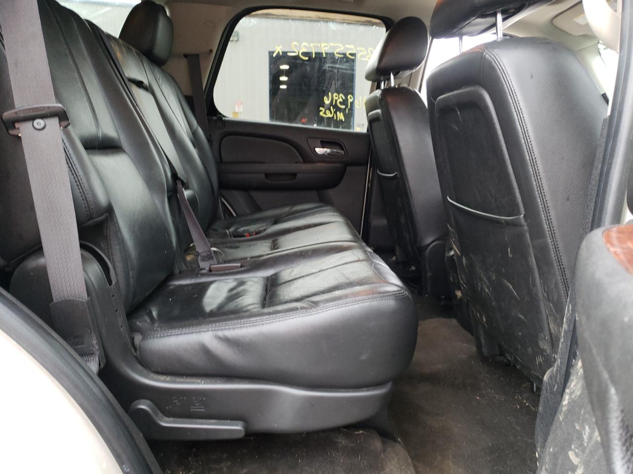 Photo 6 from auction – 2011 GMC YUKON SLT with VIN 1GKS2CE04BR202291