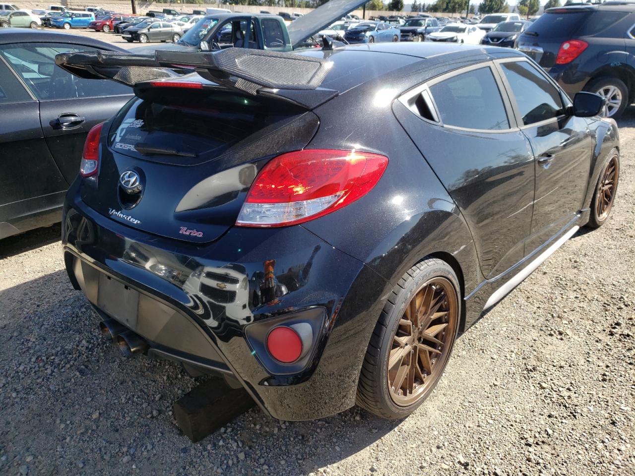 Photo 4 from auction – 2016 HYUNDAI VELOSTER T with VIN KMHTC6AEXGU291963