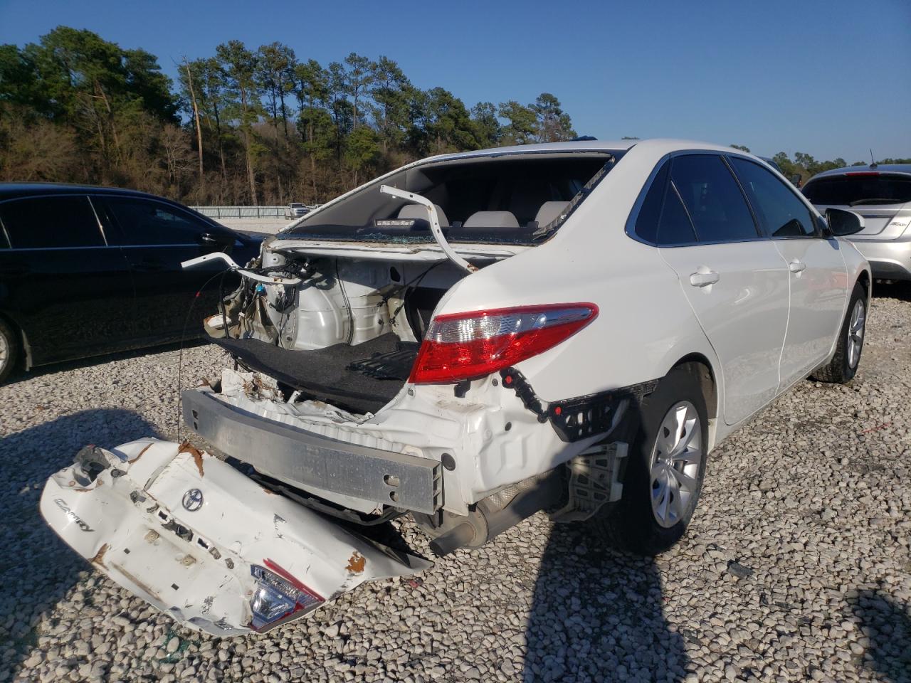 Photo 4 from auction – 2016 TOYOTA CAMRY LE with VIN 4T4BF1FK8GR523289