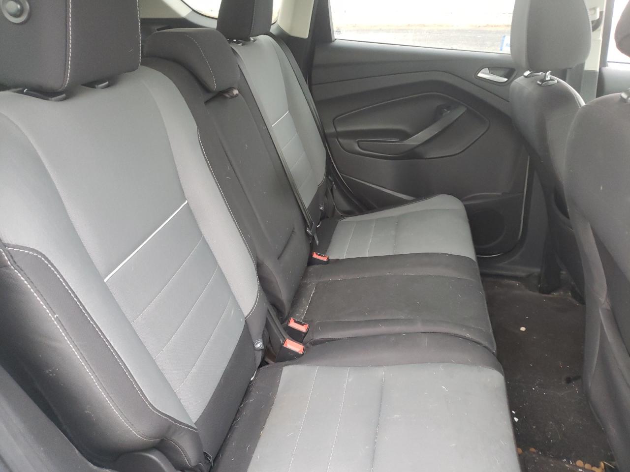 صورة رقم 6 من المزاد - 2015 FORD ESCAPE SE مع VIN 1FMCU9G95FUC81073