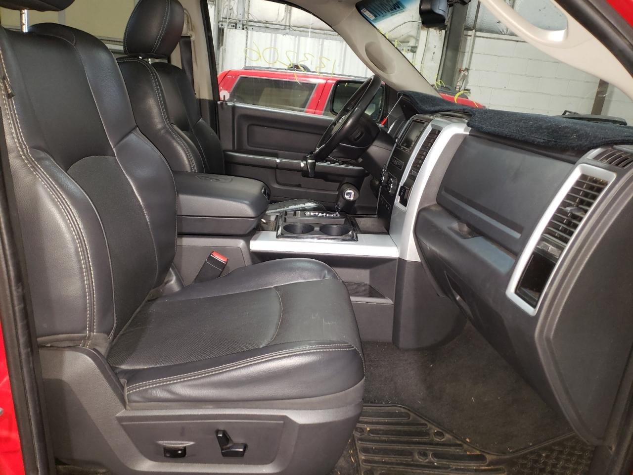 Photo 5 from auction – 2012 DODGE RAM 1500 S with VIN 1C6RD7MT2CS234844