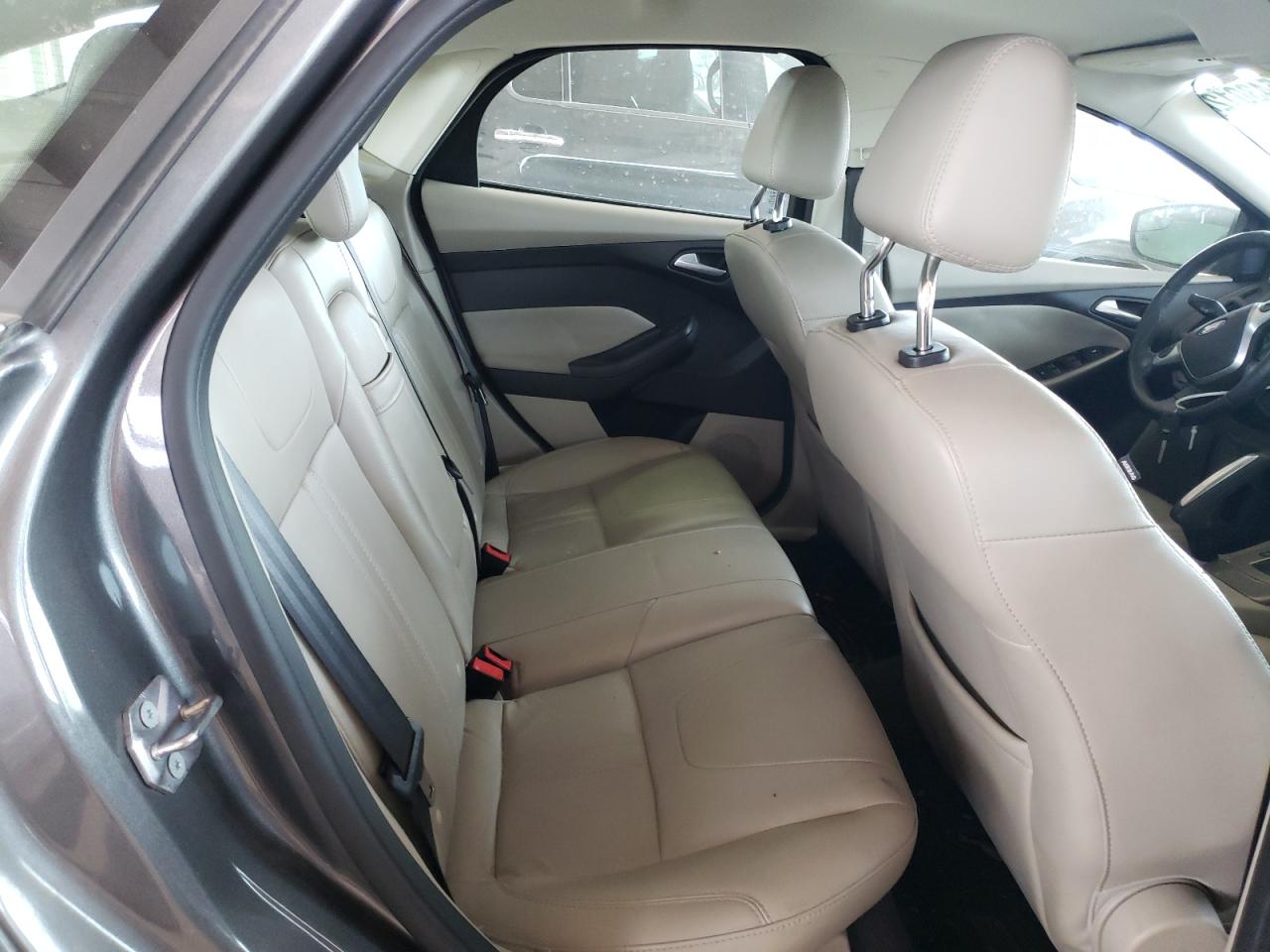 Photo 6 from auction – 2012 FORD FOCUS SEL with VIN 1FAHP3H29CL321985