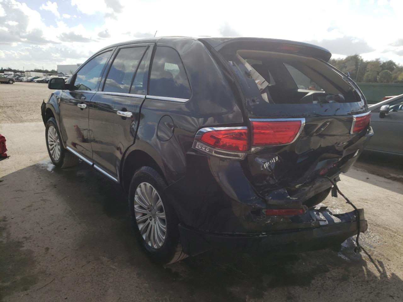 Foto 3 de la subasta – 2014 LINCOLN MKX con VIN 2LMDJ6JK5EBL05694