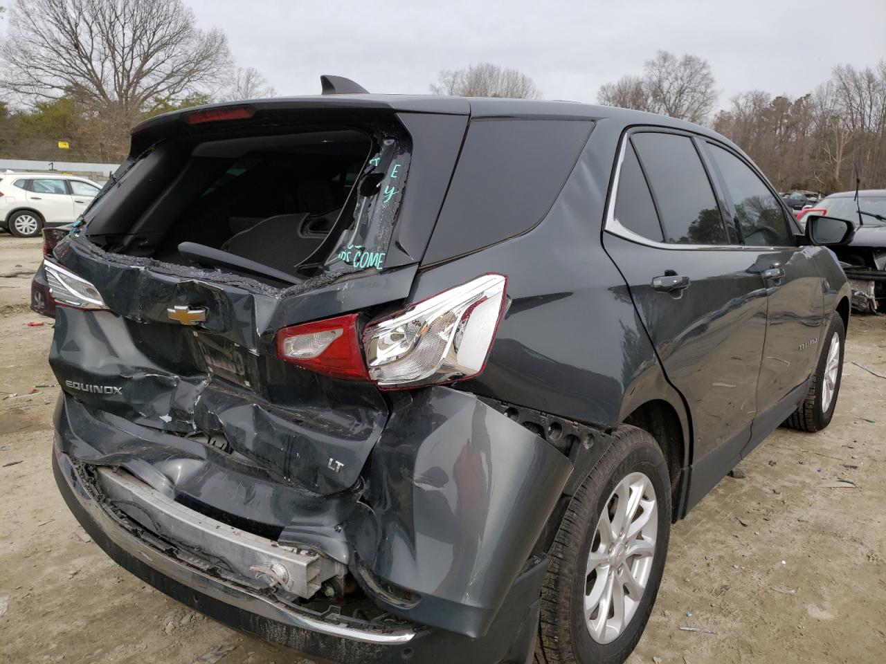 Photo 4 from auction – 2018 CHEVROLET EQUINOX LT with VIN 3GNAXJEV1JS563165