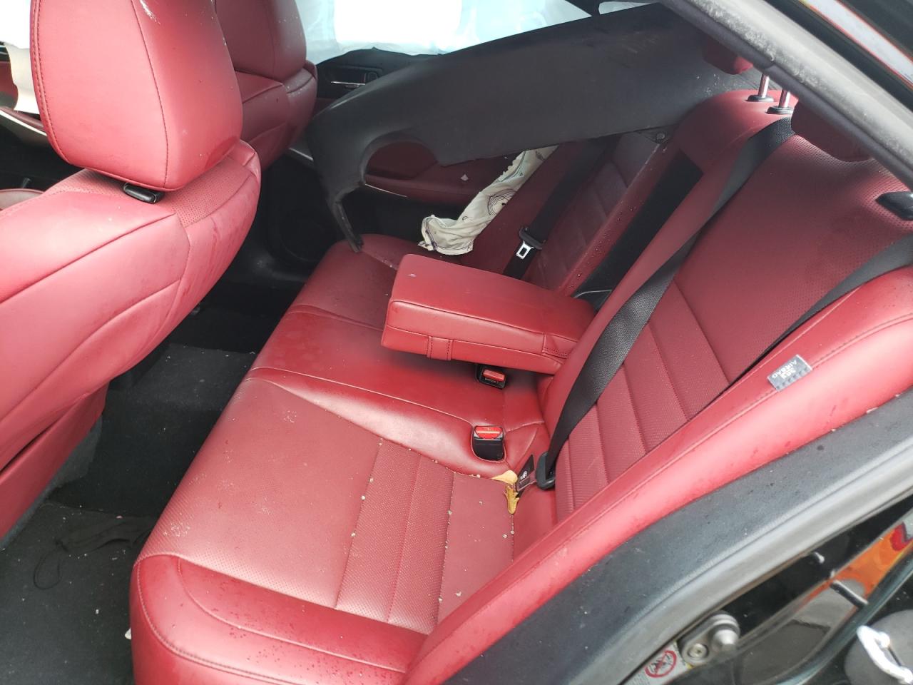 Photo 6 from auction – 2016 LEXUS IS 200T with VIN JTHBA1D22G5035075
