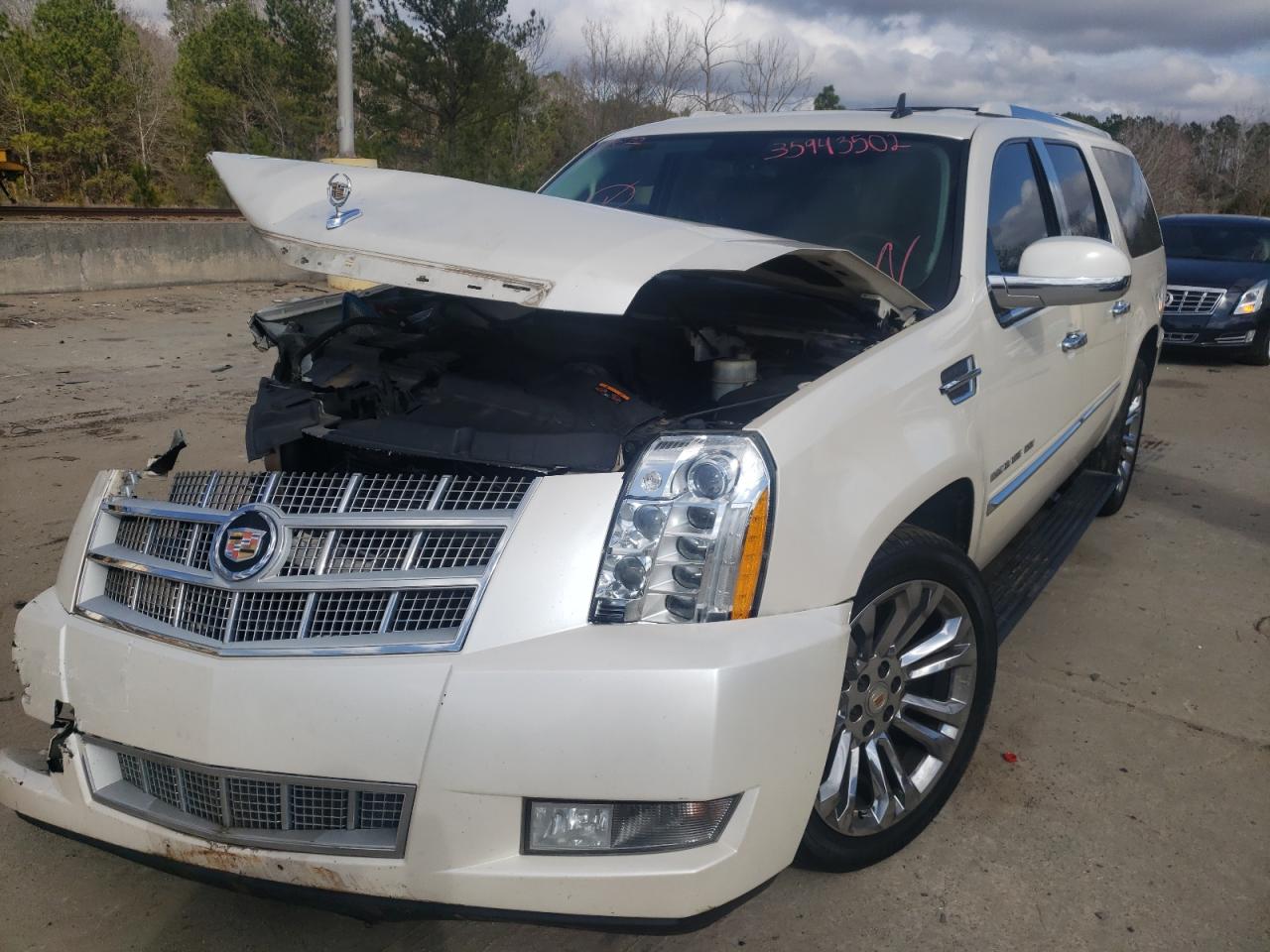 Photo 2 from auction – 2013 CADILLAC ESCALADE E with VIN 1GYS4KEF5DR286218