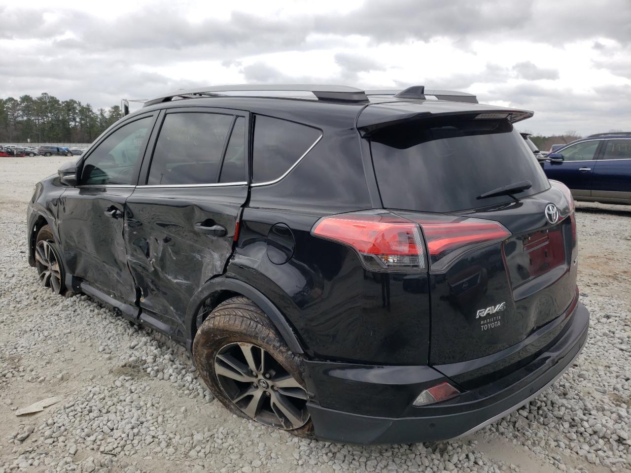 Photo 3 from auction – 2018 TOYOTA RAV4 ADVEN with VIN 2T3WFREV0JW419951
