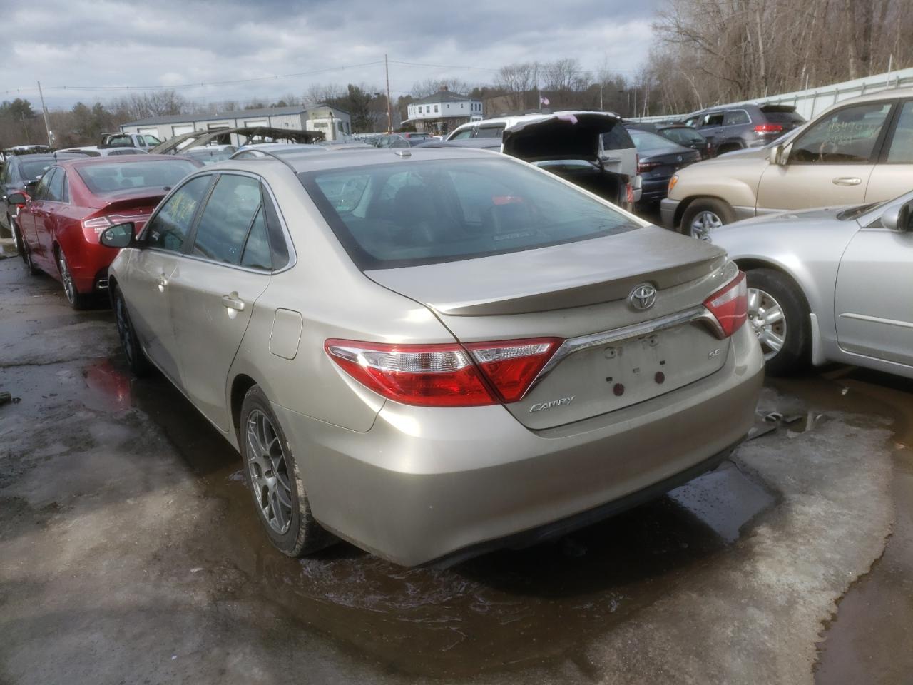 Photo 3 from auction – 2016 TOYOTA CAMRY LE with VIN 4T1BF1FK2GU258797