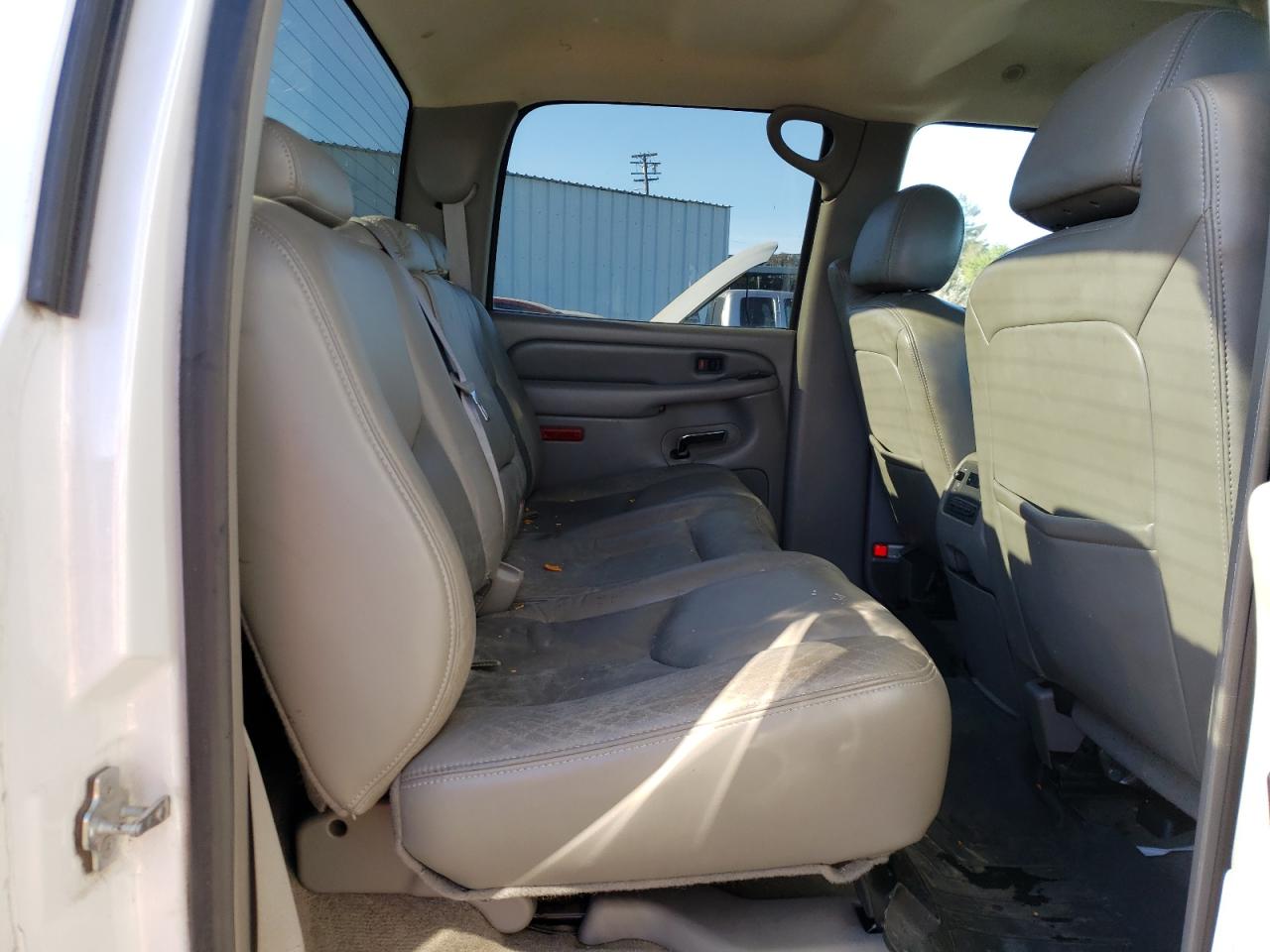 Photo 6 from auction – 2005 GMC SIERRA K15 with VIN 2GTEK63N951331942