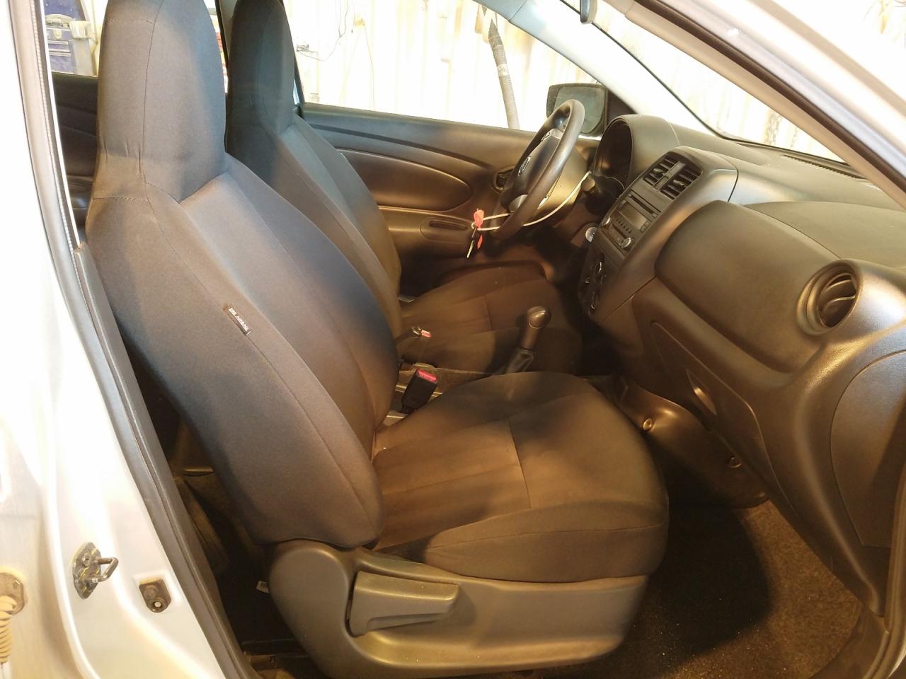 Photo 5 from auction – 2017 NISSAN VERSA S with VIN 3N1CN7AP8HL809119