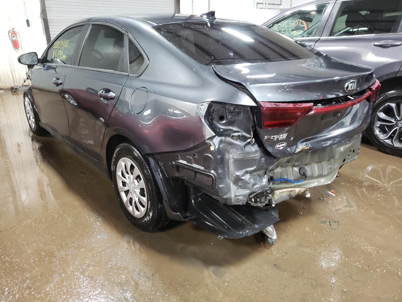 Photo 3 from auction – 2019 KIA FORTE FE with VIN 3KPF24AD7KE009138