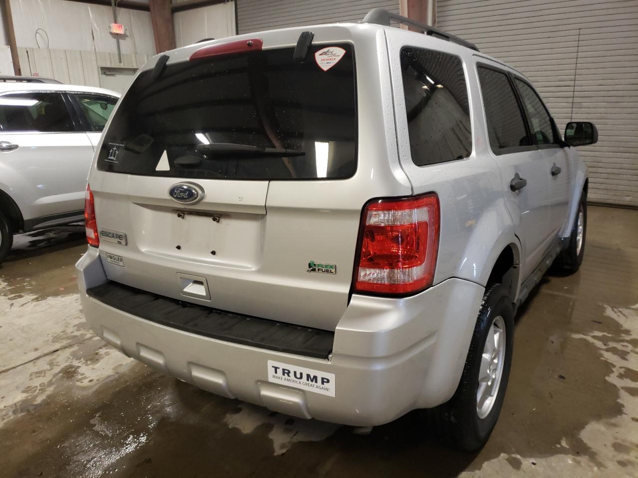 Photo 4 from auction – 2012 FORD ESCAPE XLT with VIN 1FMCU9DG5CKA08872