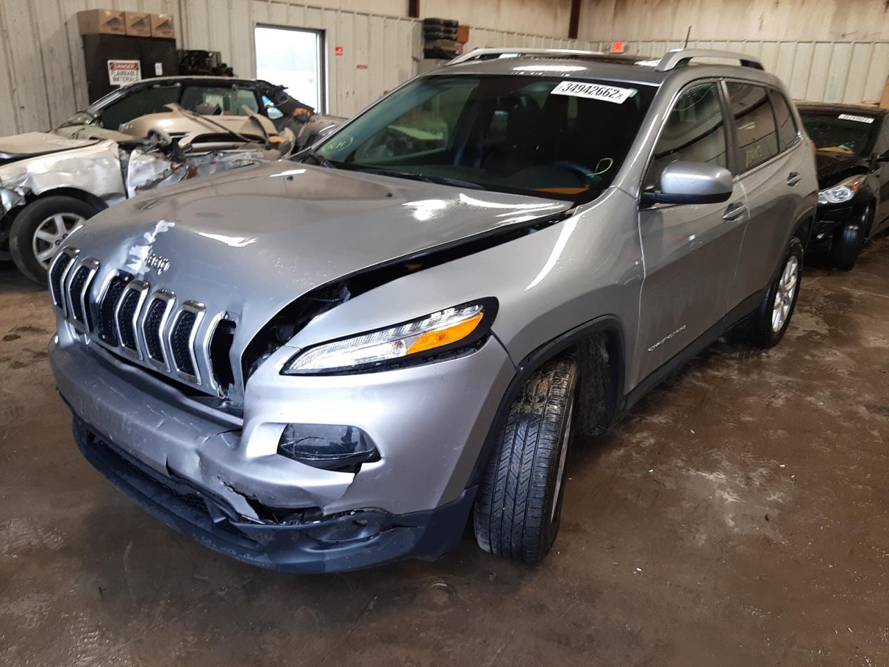 Photo 2 from auction – 2016 JEEP CHEROKEE L with VIN 1C4PJLCB6GW265264