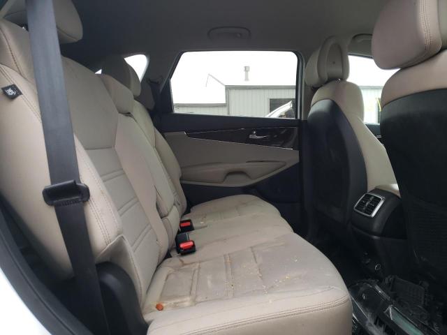 Photo 6 from auction – 2016 KIA SORENTO LX with VIN 5XYPGDA5XGG140153